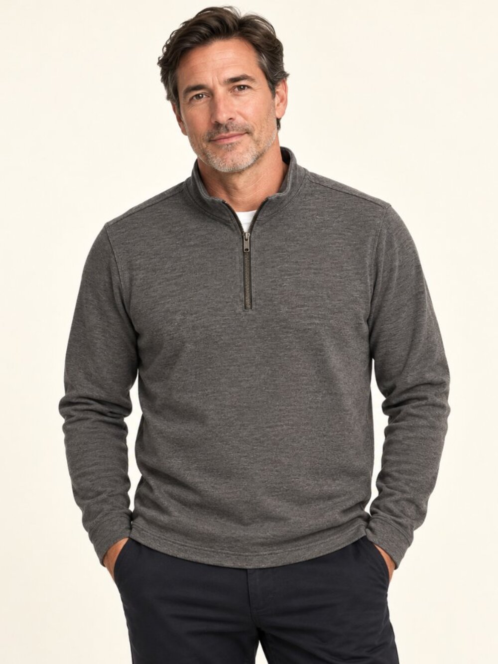 NWT GAP Men’s Quarter Zip Pullover Medium Magnet Charcoal Gray Stretch Knit